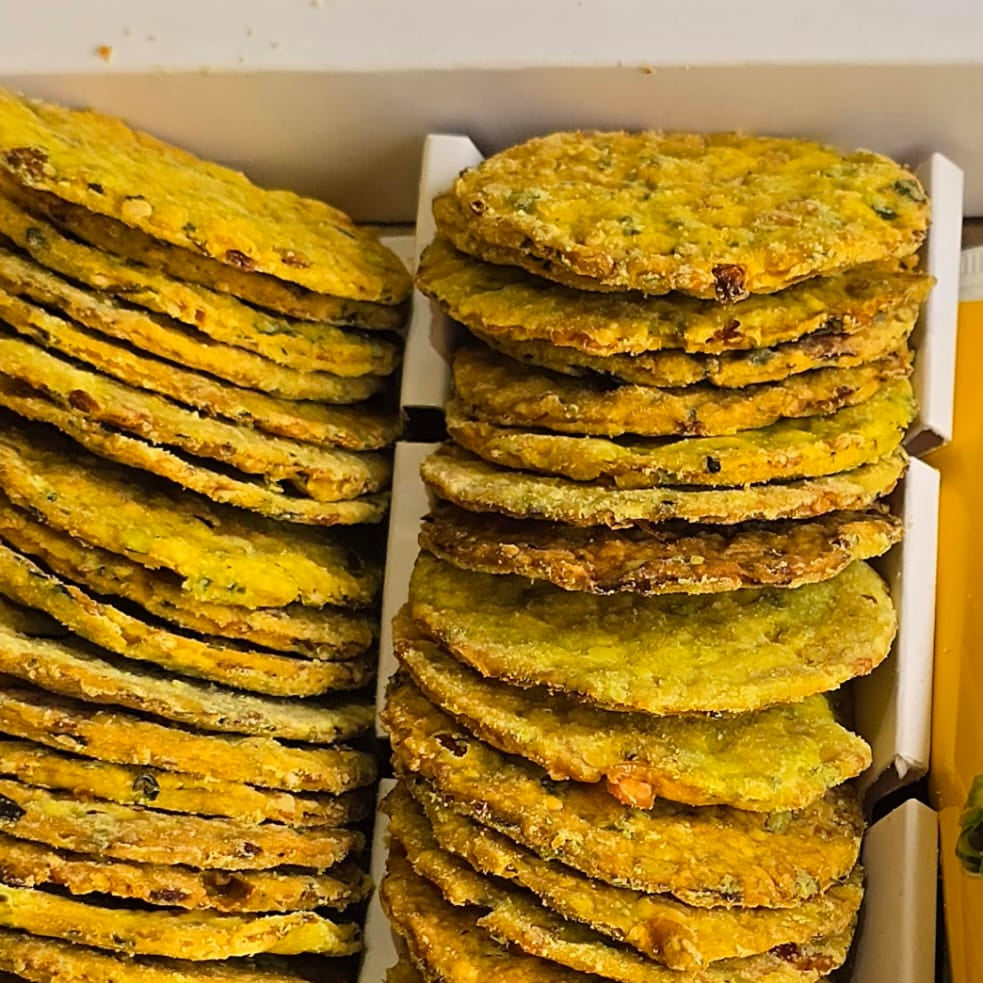 Baked Nippat (500 gms)
