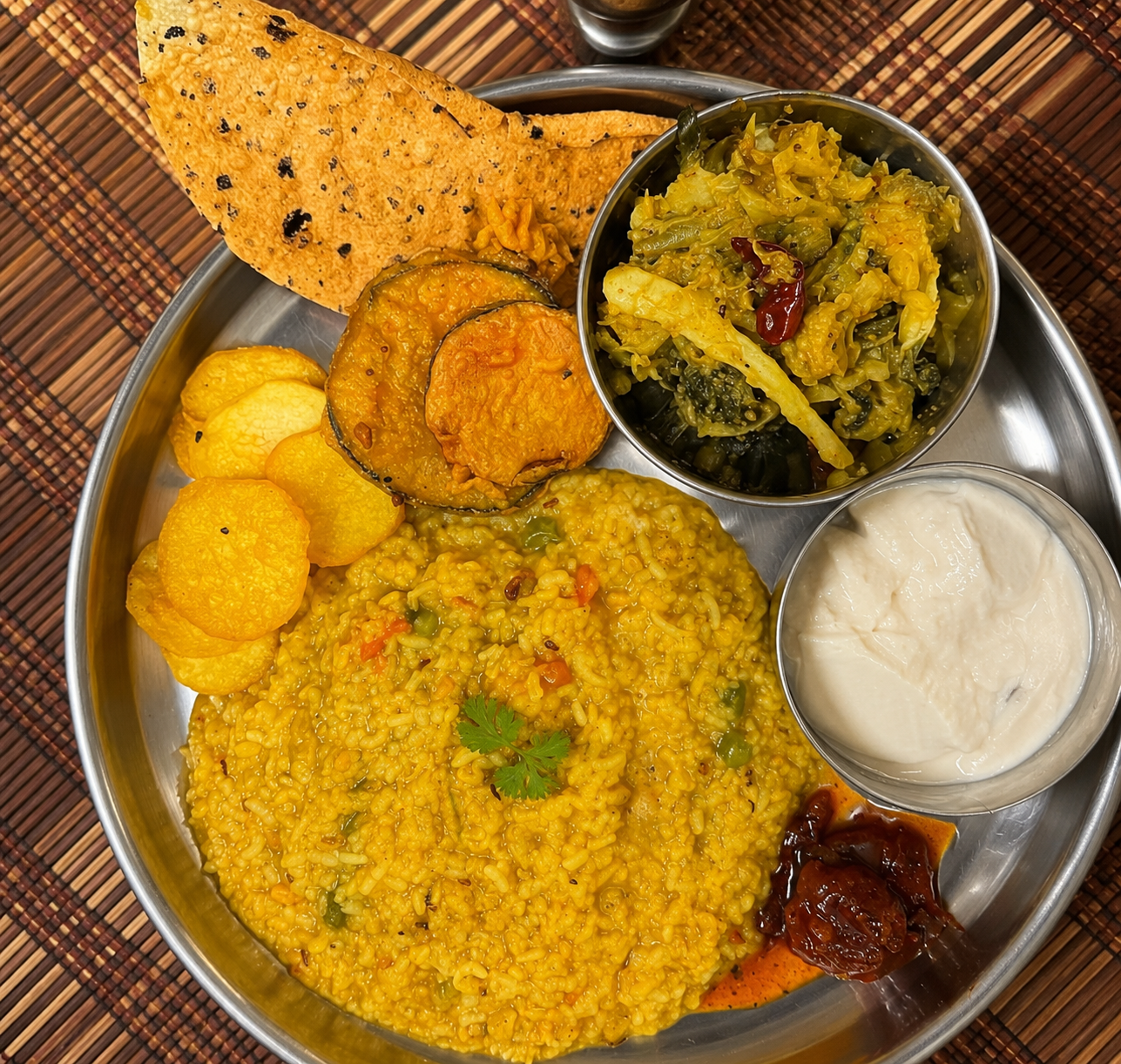 Bengali Style Khichdi with Veggies by Swesha