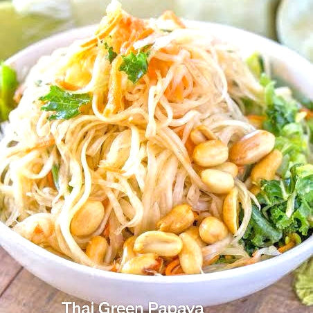 Thai Papaya Salad (Som Tam Thai)