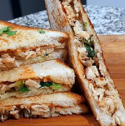 Whole Wheat chicken grilled sandwiches(2Nos)